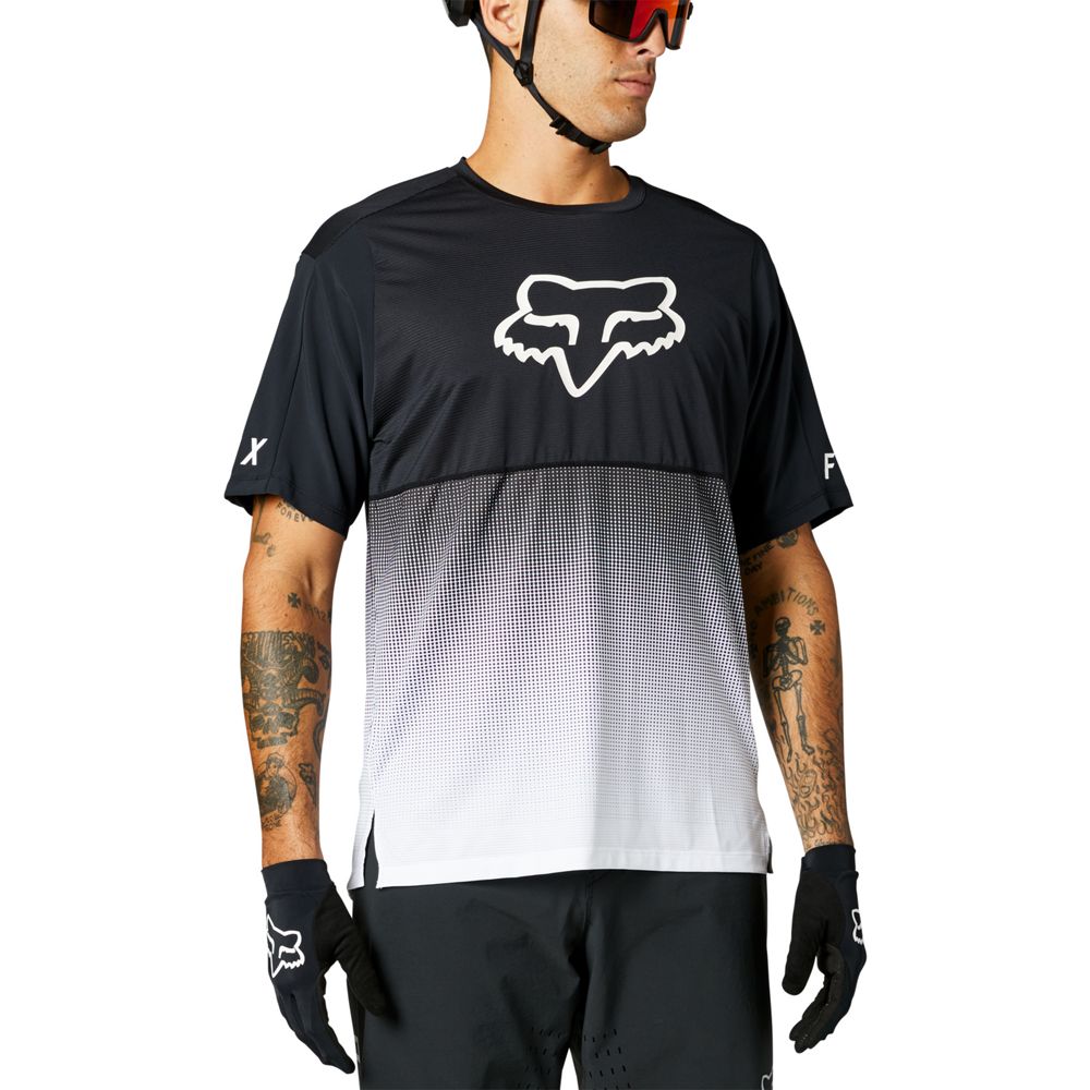 FOX MTB Flexair SS Jersey Black/White Gr: L FOX MTB Flexair SS Jersey Black/White Gr: L