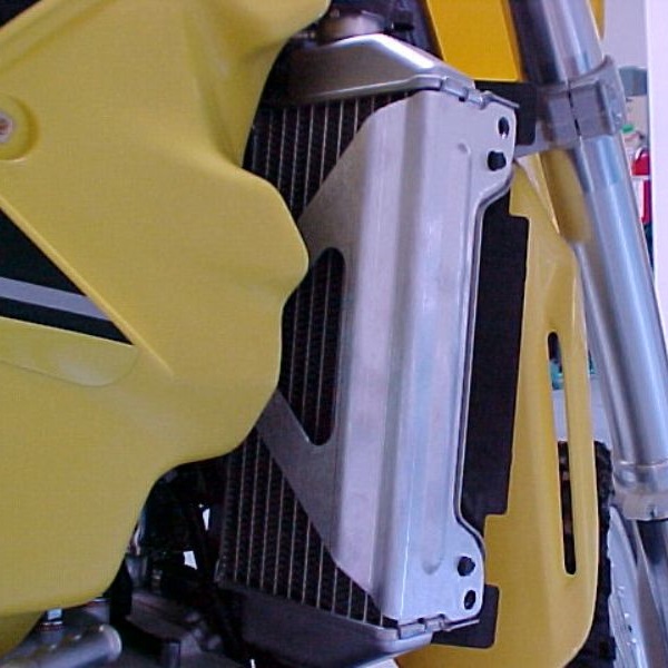 Works Connection Kühlerschutz Suzuki RM125  01-07