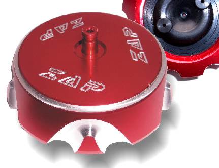 ZAP Aluminium Tankdeckel CR, KX(F)-05, RM(Z) -05, RMZ 250/450 10- rot ZAP Aluminium Tankdeckel CR, KX(F)-05, RM(Z) -05, RMZ 250/450 10- rot