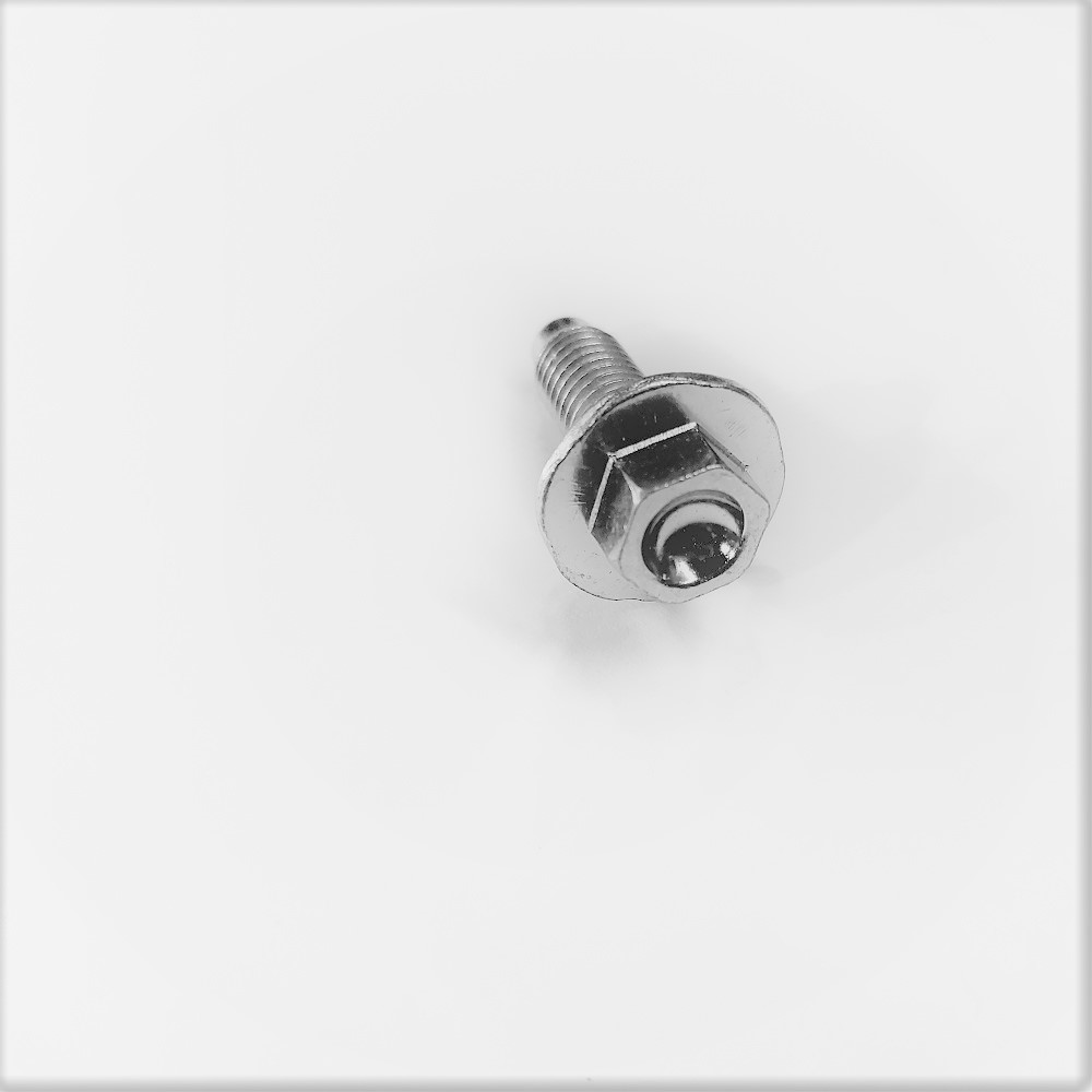 Sitzbankschraube für KX 450 19-/KX 250 21- Sitzbankschraube für KX 450 19-/KX 250 21-